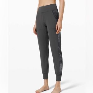 Lululemon Align Jogger Track Stripe Graphite Grey size 4